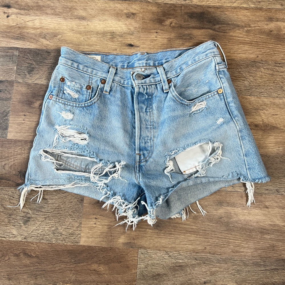 501 Levi Jean shorts great condition bottom - Picture 2 of 13
